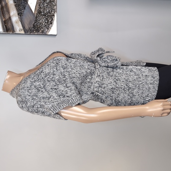 Old Navy Tie Front Cardigan Sweater Short Sleeve Grey Belted Wool Knit Size XS - Picture 7 of 11